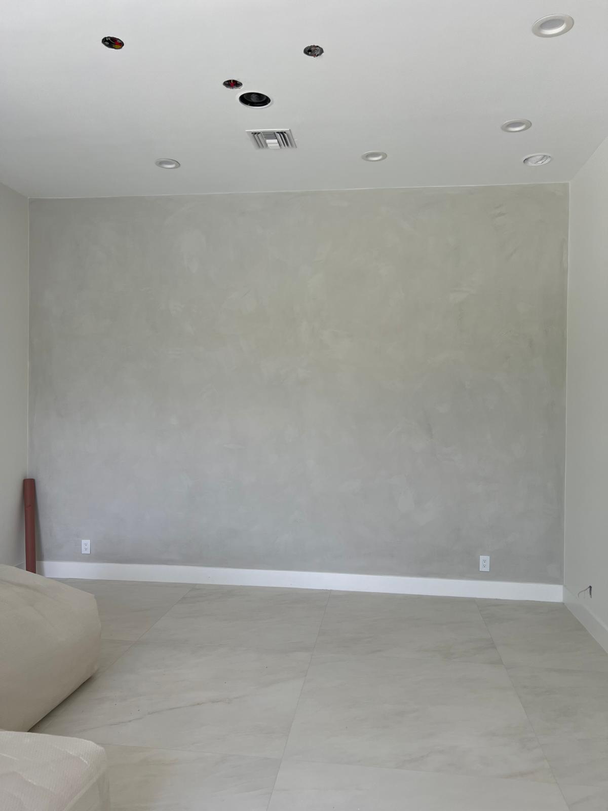 Wood-look porcelain tile - LMV Construction