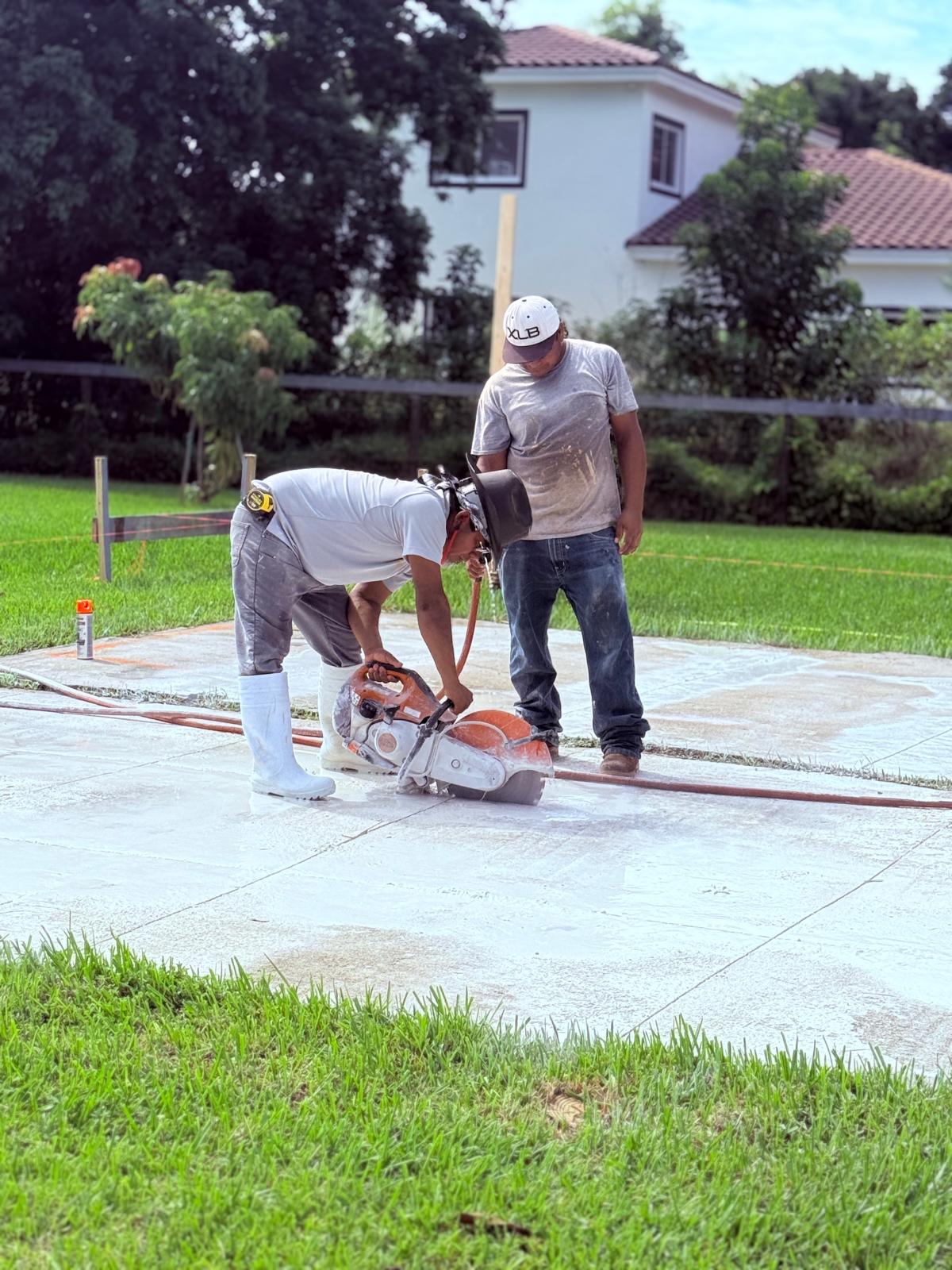 Luxury kitchen wood cabinets marble island - LMV Construction
