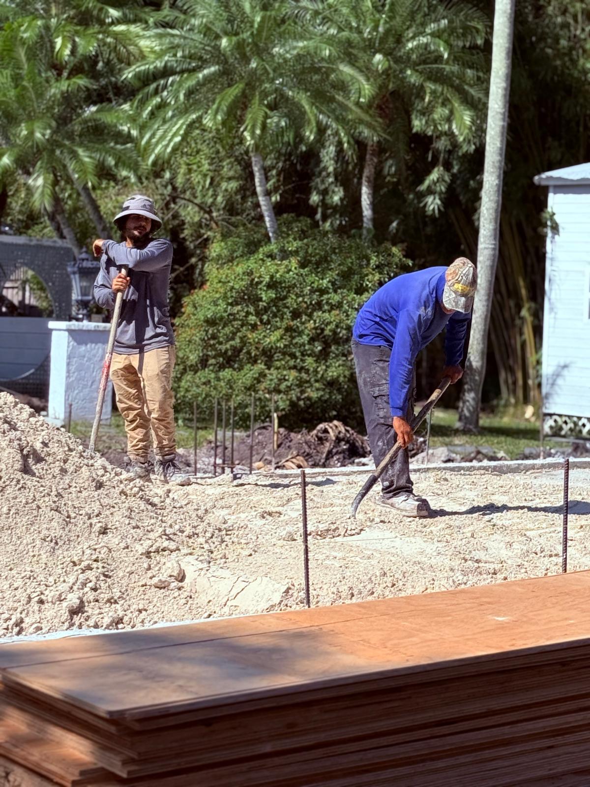 Covered patio renovation - LMV Construction