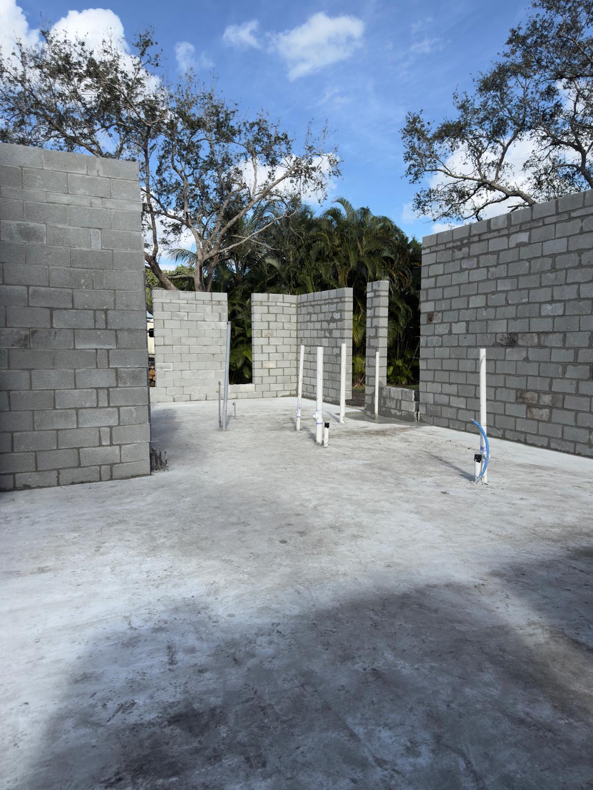 Outdoor structure block wall framing - LMV Construction